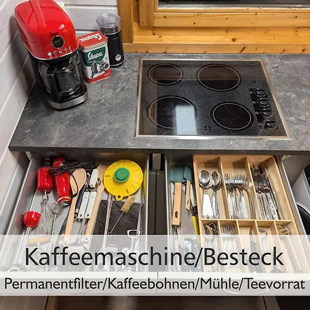 Wichtelhaisl Rittersgruen Im Erzgebirge - Entspannen Im Froehlichen Tiny House - Umzaeunter Naturgarten-hunde Willkommen-ebike Und Elektroauto Laden Vakantiehuis